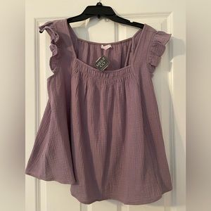Dusty purple light weight tank top size medium.